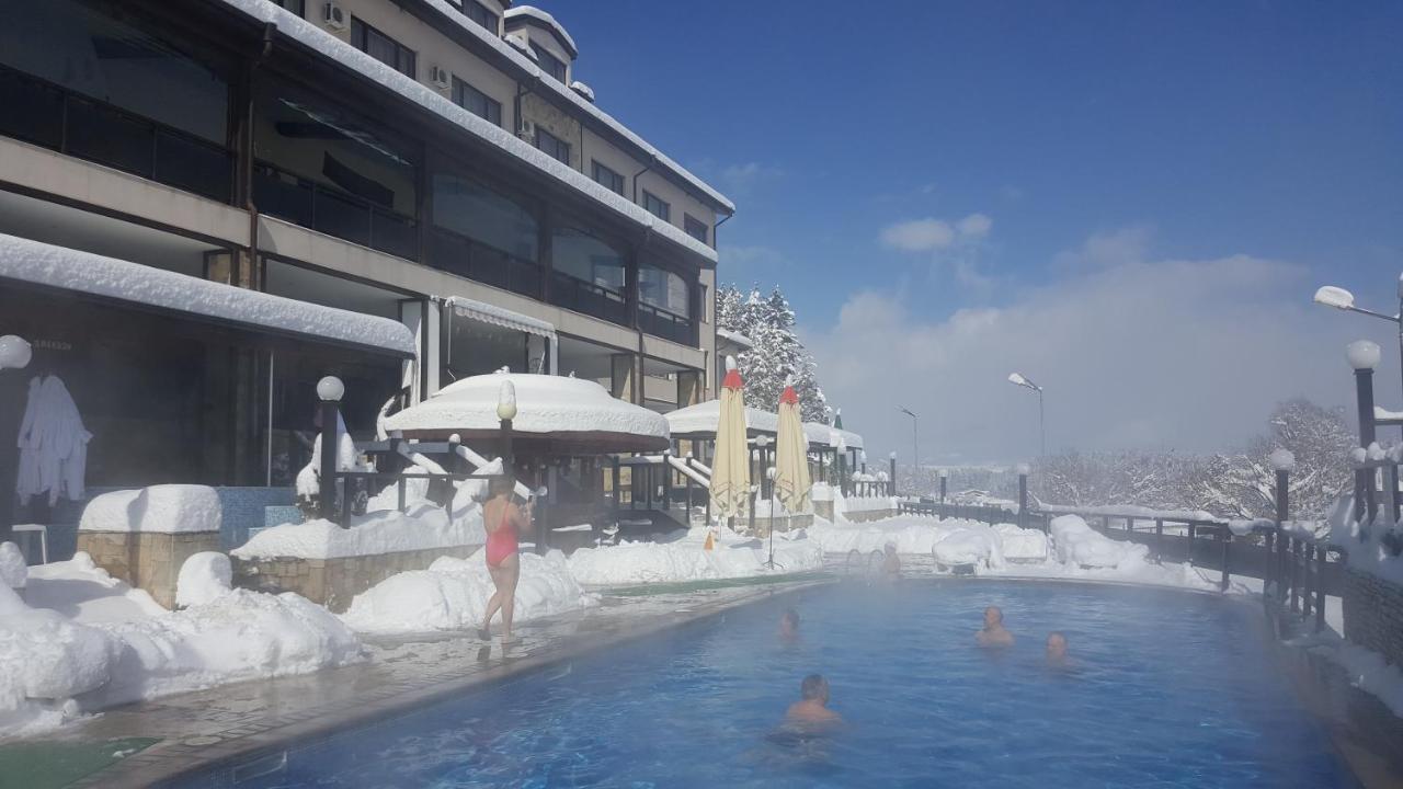 Spa Hotel Aspa Vila Banya  Extérieur photo
