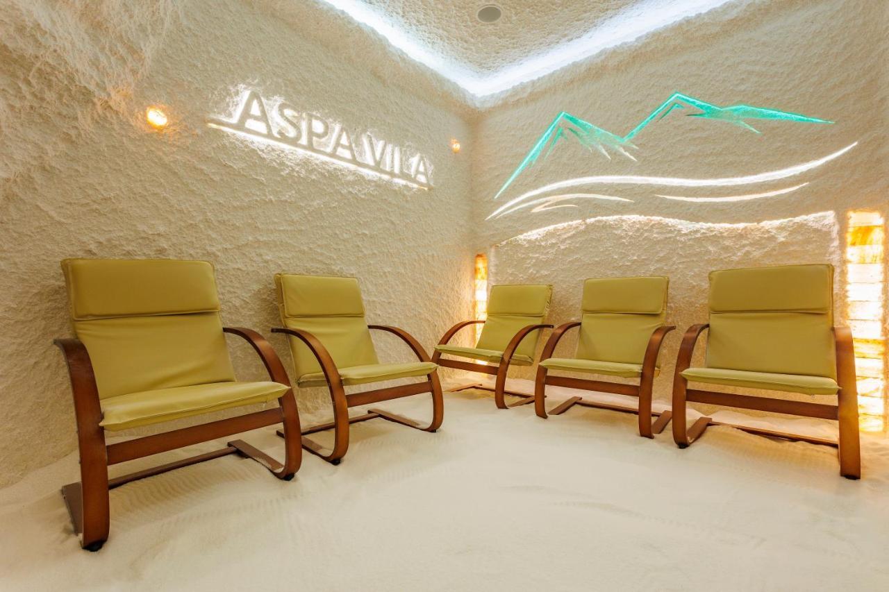 Spa Hotel Aspa Vila Banya  Extérieur photo