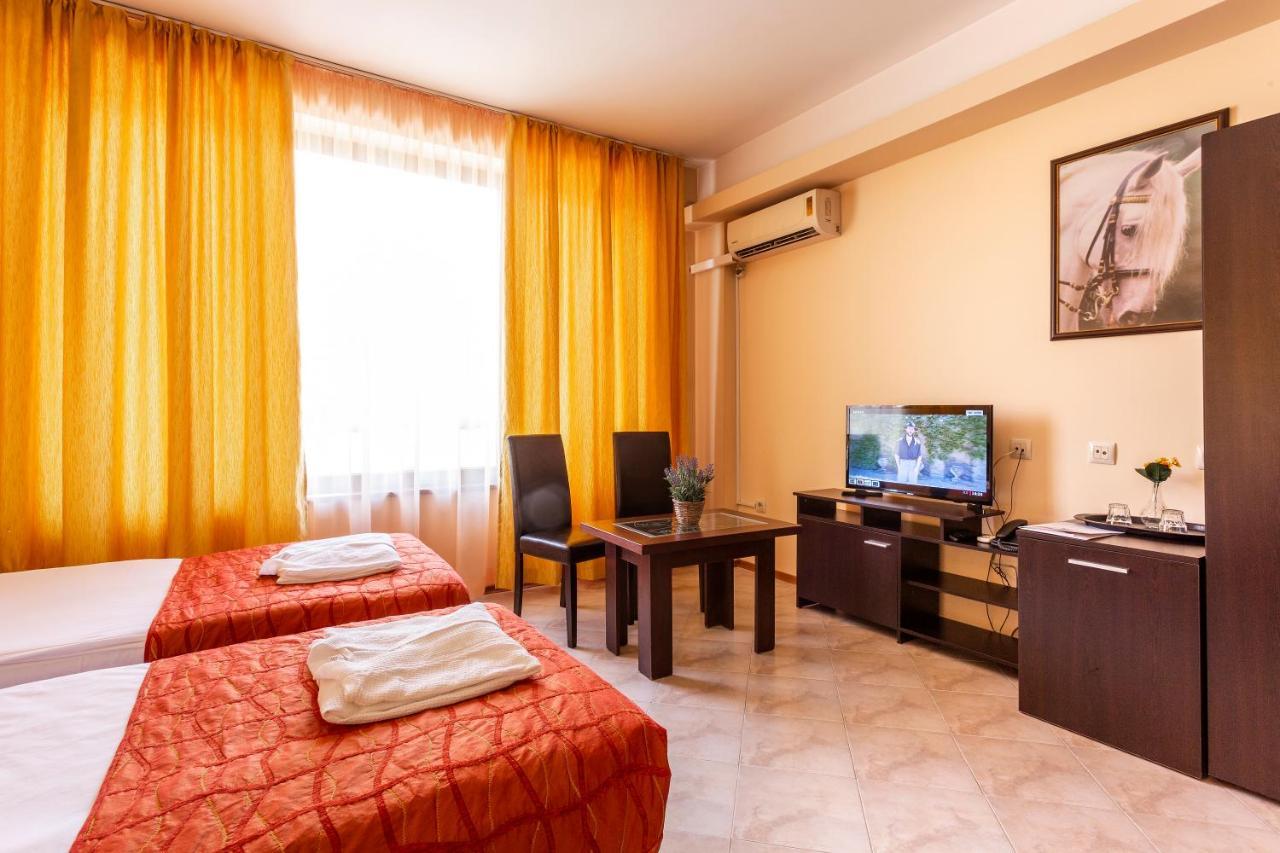 Spa Hotel Aspa Vila Banya  Extérieur photo