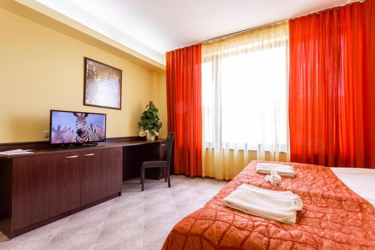 Spa Hotel Aspa Vila Banya  Extérieur photo