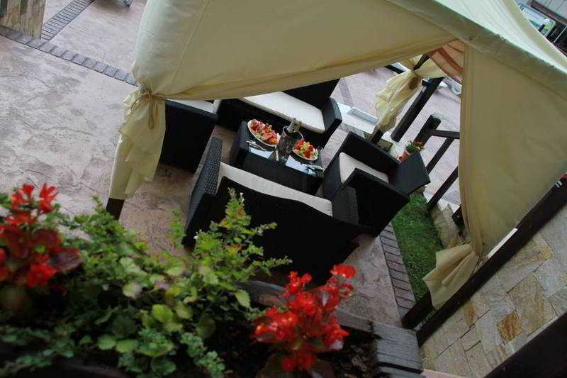 Spa Hotel Aspa Vila Banya  Extérieur photo